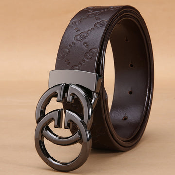 Gucci belt features a brown embossed