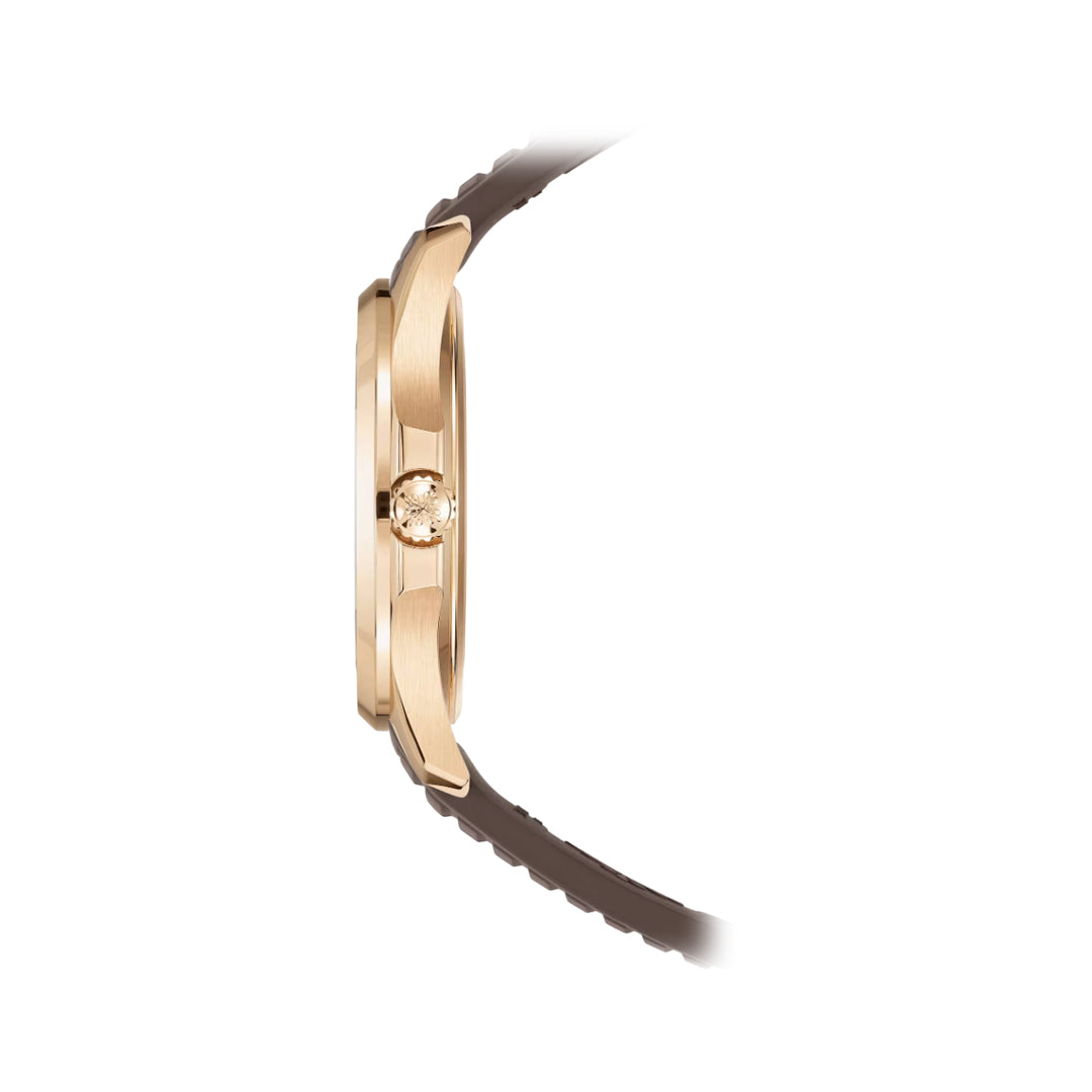 Patek Philippe | Aquanaut Gold Taupe Brown Dial