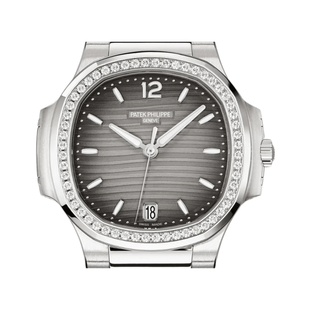 Patek Philippe | Nautilus Opaline Black