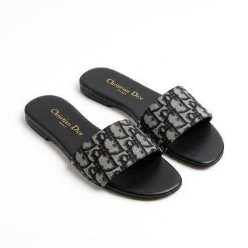 Dior Women Oblique Jacquard Slides | Black