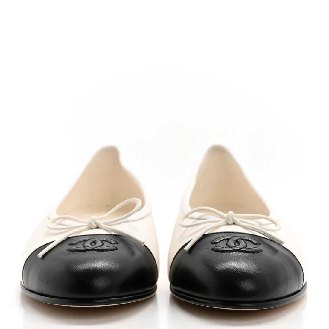 Chanel Lambskin Cap Toe CC Ballerina Flats White Black | Women's