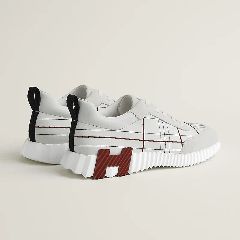 Bouncing sneaker White