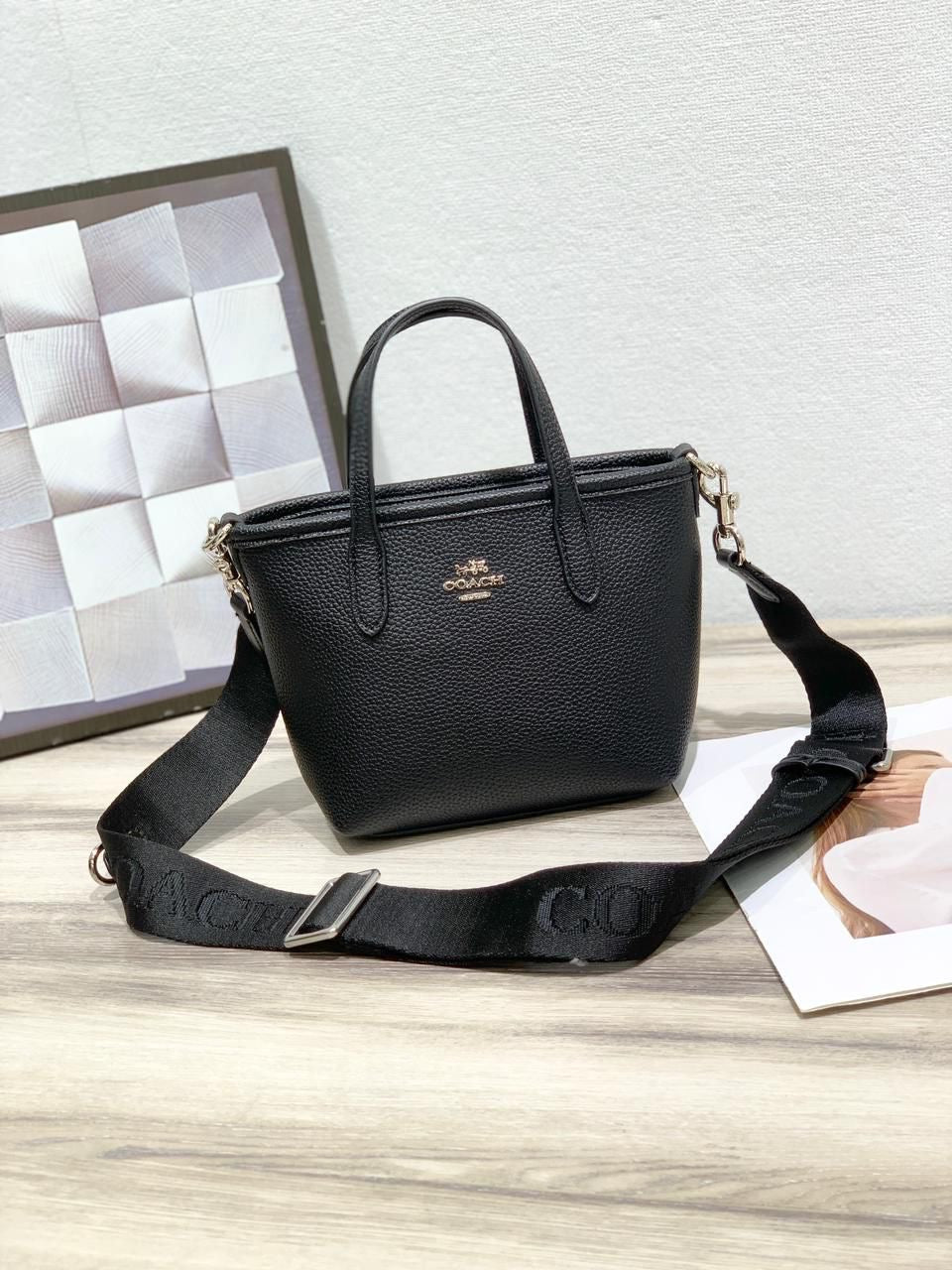 Coach Bag | City Mini Totee Black